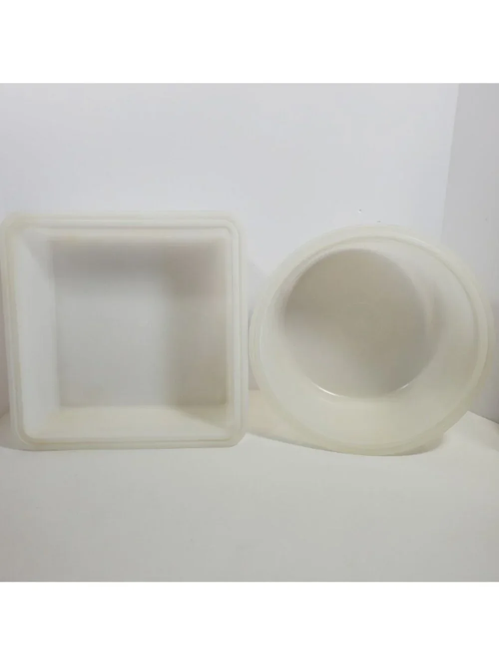 Vintage Tupperware Cake Takers Handles Lot Round Square MCM Harvest Sheer